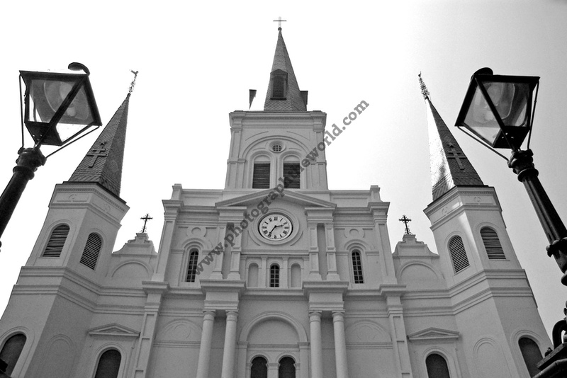 ptw_usa067_new_orleans_mono.jpg